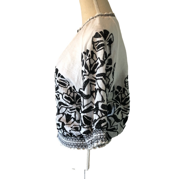 Linen Embroidered Black and White Short Sleeve Jacket zip front size medium - Picture 6 of 14